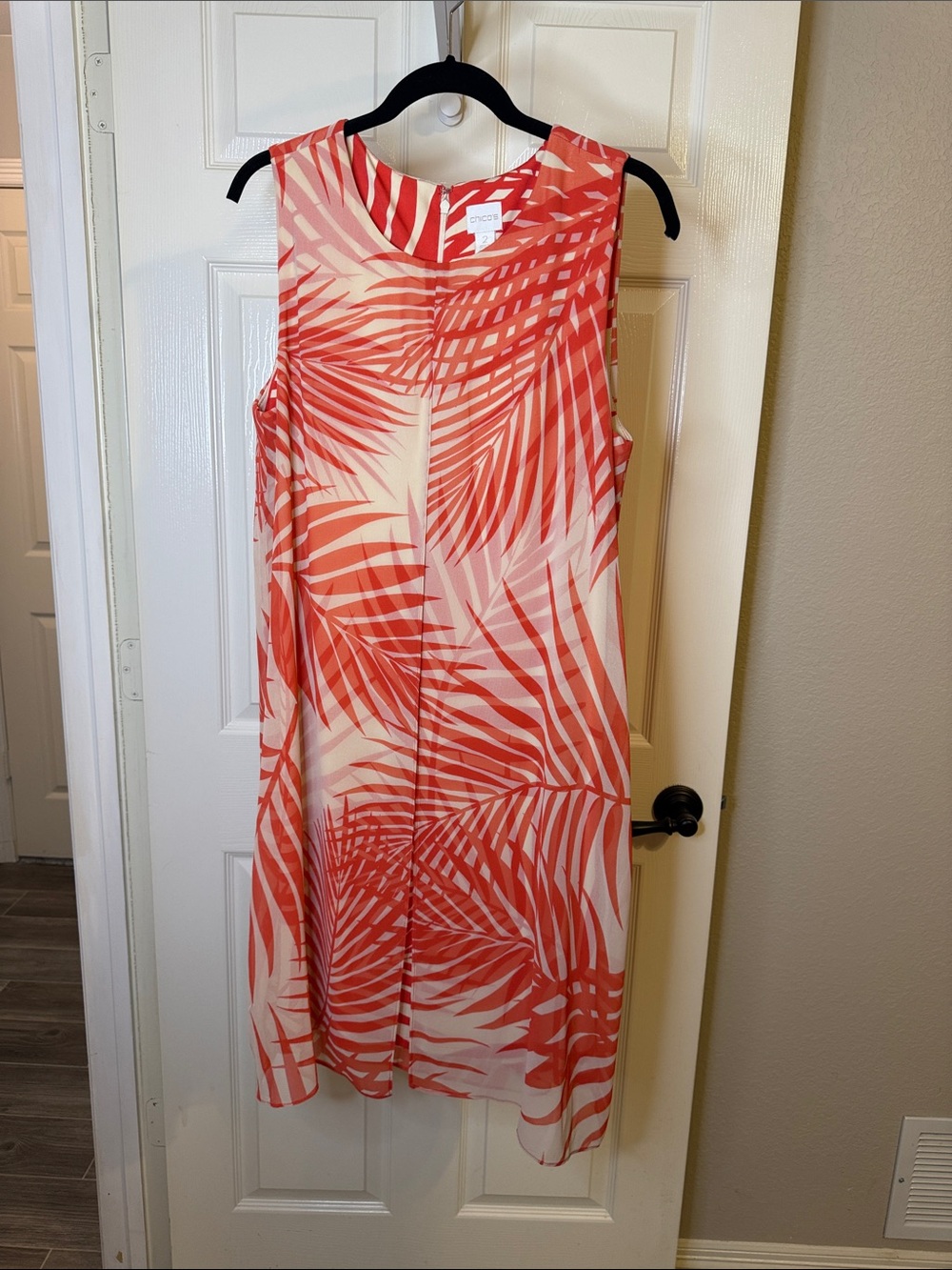 Sleeveless Coral Palm Print Shift Dress